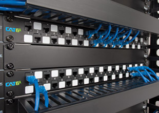 Staggered ports to minimize Alien Crosstalk